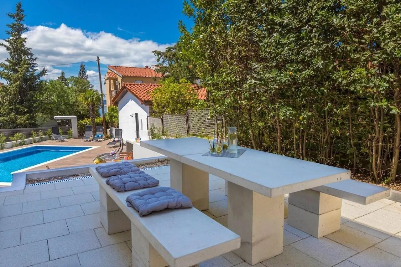 Apartment Villa Vai Dramalj Croatia