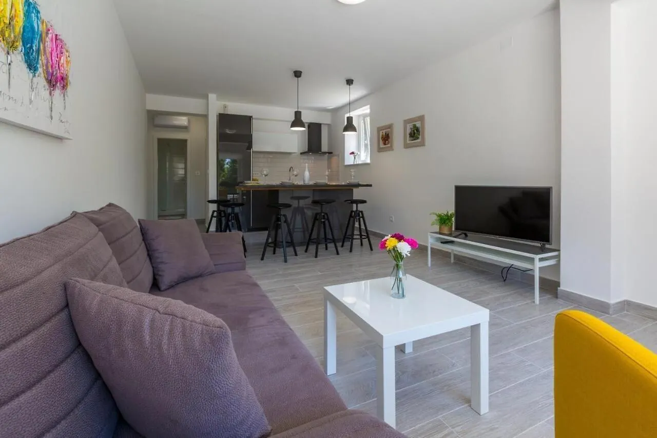 Villa Vai Dramalj 0*,  Croatia